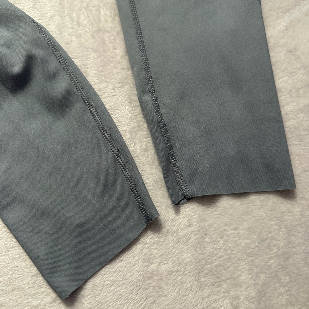 Danskin Nebula High Rise Brushed Legging Size Large NWT Inseam 25” - Picture 11 of 16